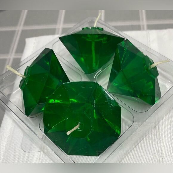 Diamond Shape Floating Gel Candles Emerald Green Four Candles NIOP - Picture 5 of 10